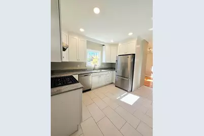 21-23 Arthur St #21, Methuen, MA 01844 - Photo 7