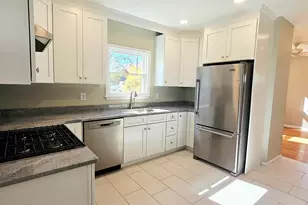 21-23 Arthur St, Methuen, MA 01844 - Photo 7