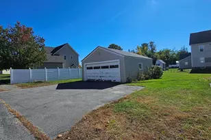 21-23 Arthur St, Methuen, MA 01844 - Photo 23