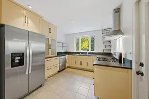 41 Prospect St, Georgetown, MA 01833 - Photo 7