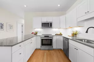 404 Lowell St, Wakefield, MA 01880 - Photo 3