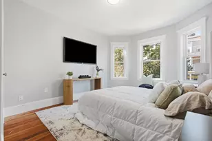 28 Juliette St, Boston, MA 02122 - Photo 9