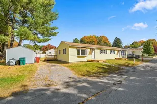 31-37 Monarch St, Lowell, MA 01854 - Photo 33