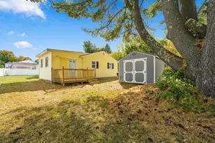 31-37 Monarch St, Lowell, MA 01854 - Photo 3