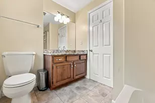 26 Hooksett Cir, Medway, MA 02053 - Photo 31
