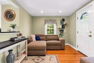 17 Hood Rd, Danvers, MA 01923 - Photo 7