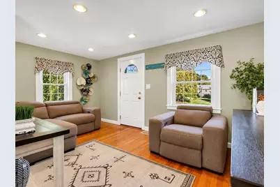 17 Hood Road, Danvers, MA 01923 - Photo 9