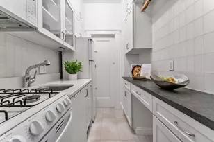 293 Beacon St, Boston, MA 02116 - Photo 11