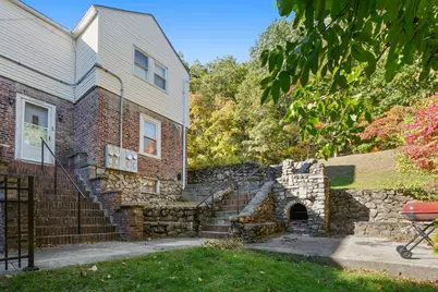 8-3 Chilmark, Worcester, MA 01604 - Photo 3