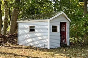 17 Lawn Ave, Lowell, MA 01852 - Photo 41