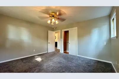 17 Lawn Ave., Lowell, MA 01852 - Photo 25