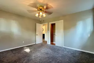 17 Lawn Ave, Lowell, MA 01852 - Photo 25