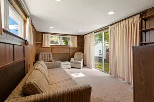7 Luther Rd, Medford, MA 02155 - Photo 17
