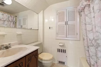 7 Luther Rd, Medford, MA 02155 - Photo 29