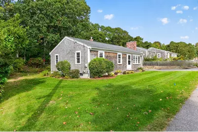 124 Homestead Ln, Falmouth, MA 02536 - Photo 3