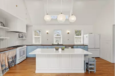 29 Field St, Marshfield, MA 02050 - Photo 1