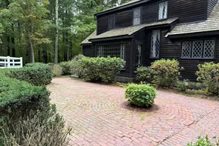 61 South St, Franklin, MA 02038 - Photo 3