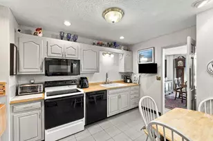 40 Village Rd, Middleton, MA 01949 - Photo 21