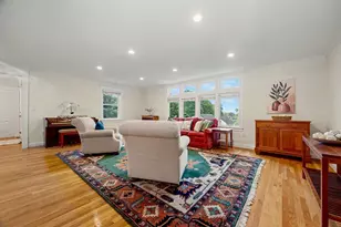 26 Princeton St, Newton, MA 02458 - Photo 5