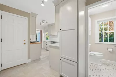 20 Brookside Dr, Wilbraham, MA 01095 - Photo 11