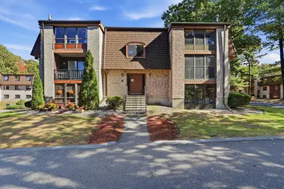 6 Greenbriar Drive #104, North Reading, MA 01864 - Photo 1