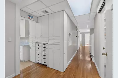 1051 Beacon St #8, Brookline, MA 02446 - Photo 25