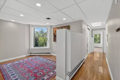 1051 Beacon St #8, Brookline, MA 02446 - Photo 9