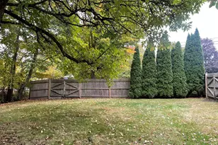 987 Bedford St, Whitman, MA 02382 - Photo 27