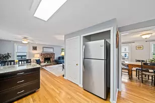 16 Beverly St, Quincy, MA 02169 - Photo 5