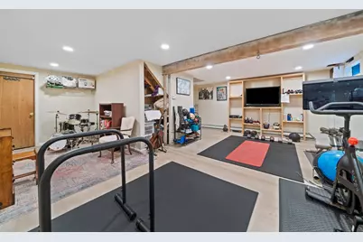 16 Beverly St, Quincy, MA 02169 - Photo 23