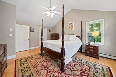 16 Beverly St, Quincy, MA 02169 - Photo 15