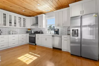 14 Boardman St #2, Salem, MA 01970 - Photo 17