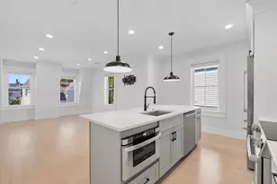 15 McKone St, Boston, MA 02122 - Photo 5
