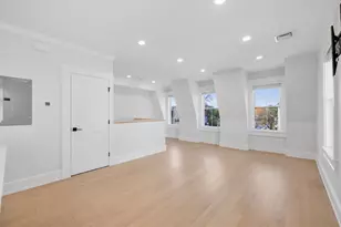 15 McKone St, Boston, MA 02122 - Photo 9