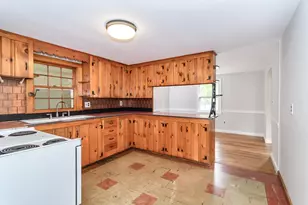 21 Webster St, Westwood, MA 02090 - Photo 17
