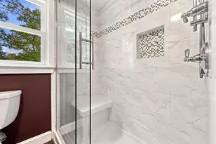 8 Selwyn Rd, Peabody, MA 01960 - Photo 29