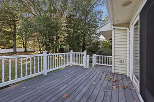 8 Selwyn Rd, Peabody, MA 01960 - Photo 31