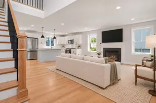 47 Dale, Cumberland, RI 02864 - Photo 5