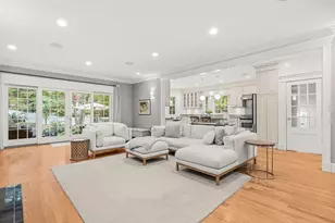 11 Poplar Rd, Wellesley, MA 02482 - Photo 9