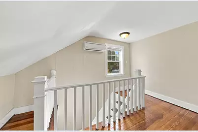 129 Huttleston Ave, Fairhaven, MA 02719 - Photo 27