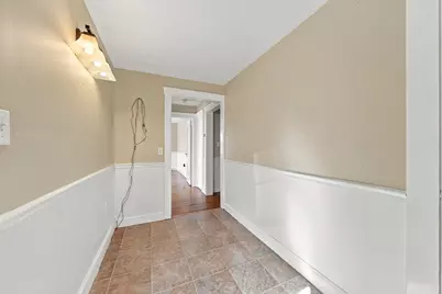 129 Huttleston Ave, Fairhaven, MA 02719 - Photo 11