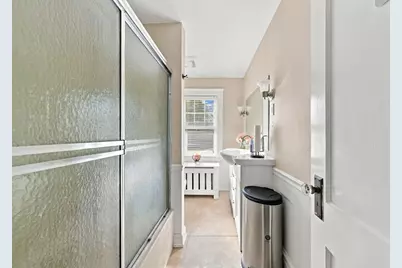 129 Huttleston Ave, Fairhaven, MA 02719 - Photo 13