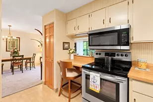 1 Summit Dr, Reading, MA 01867 - Photo 13