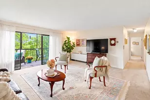 1 Summit Dr, Reading, MA 01867 - Photo 3
