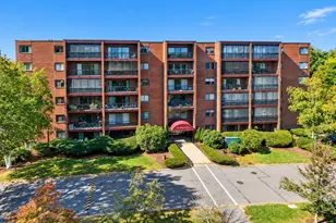 1 Summit Dr, Reading, MA 01867 - Photo 31