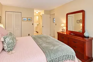 1 Summit Dr, Reading, MA 01867 - Photo 17