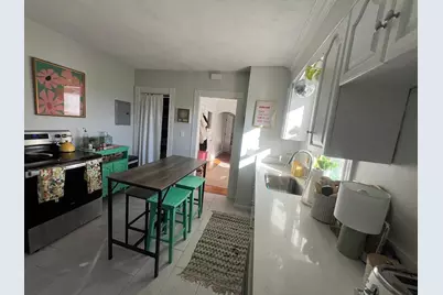 127 Beale #B, Quincy, MA 02170 - Photo 3