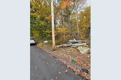 13 Kimball St, Brookfield, MA 01506 - Photo 3