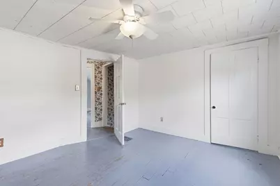 26 Elm St, Greenfield, MA 01301 - Photo 19
