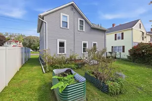 26 Elm St, Greenfield, MA 01301 - Photo 27